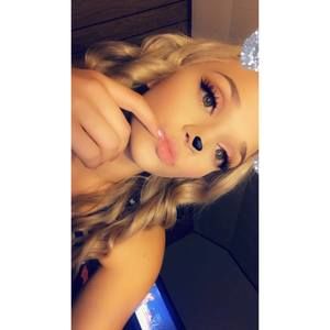 Meet your Posher, Aimee